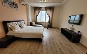 Apartament Na Panteylemonovskaya