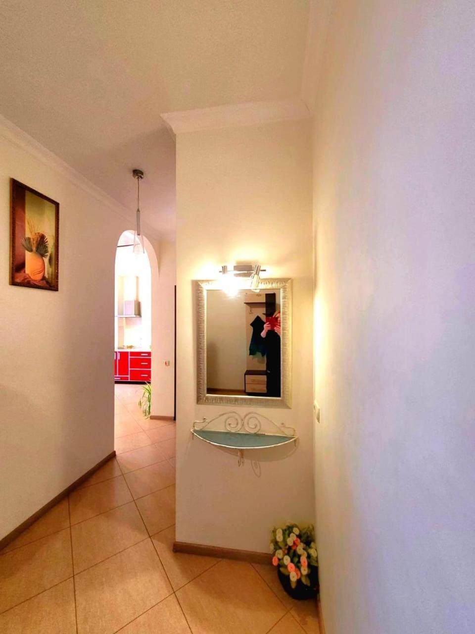 Apartament Na Panteylemonovskaya Одесса Экстерьер фото